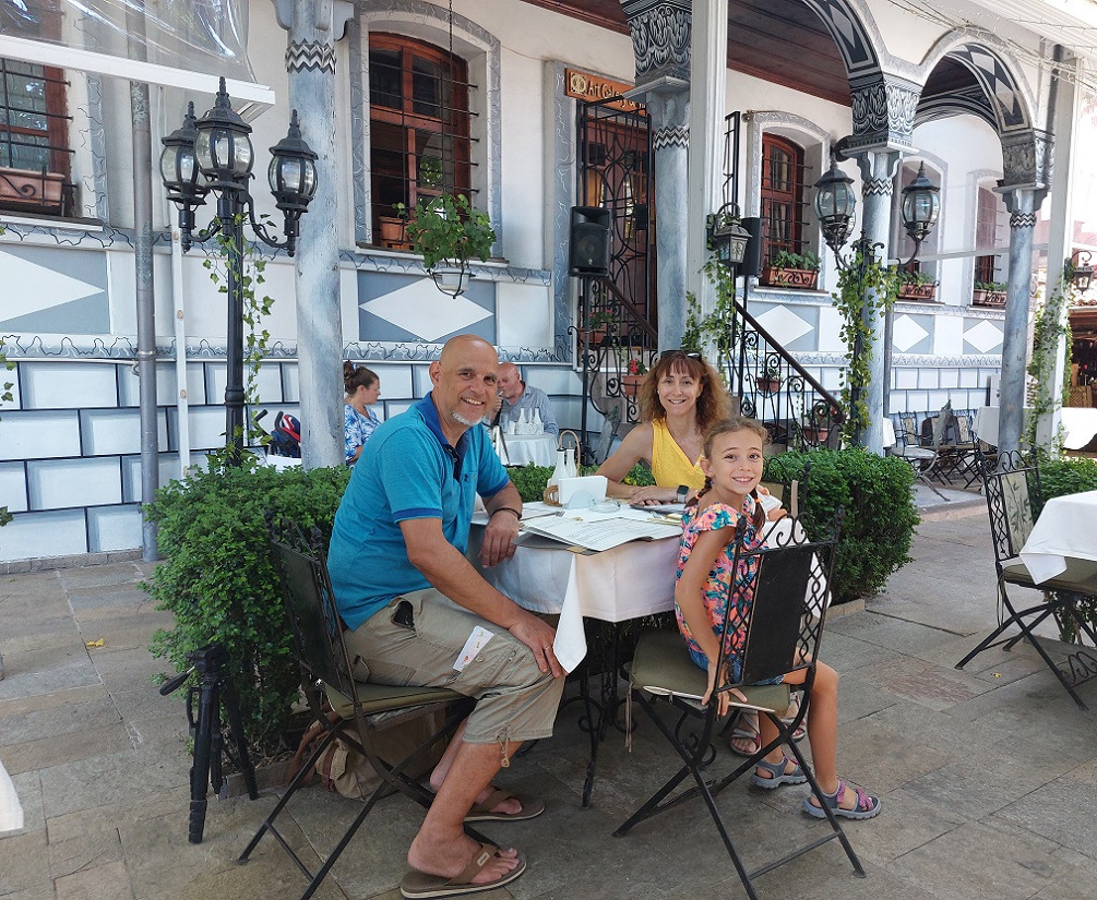 Foto en casco histórico de Plovdiv, restaurante Filipopolis, Bulgaria