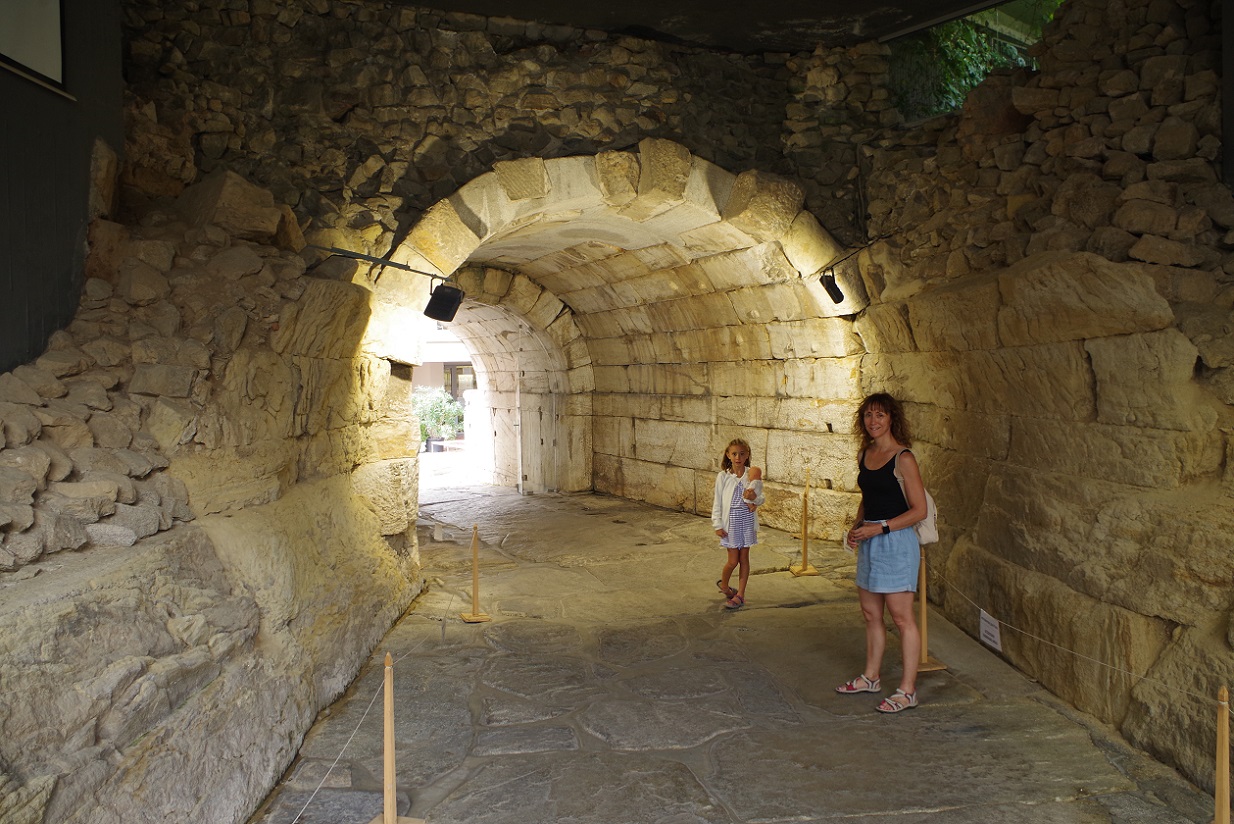 Foto casco histórico de Plovdiv, estadio romano, Bulgaria