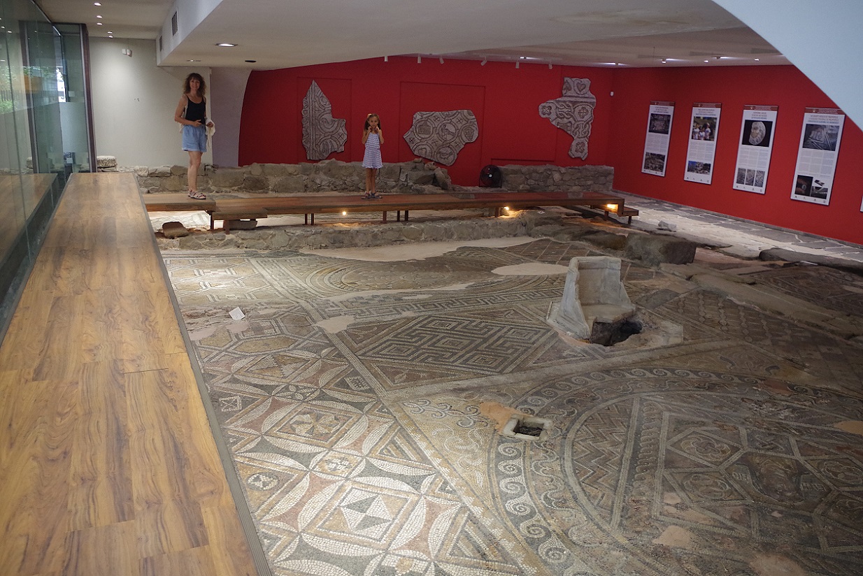 Foto casco histórico de Plovdiv, villa romana Irene, mosaicos romanos, Bulgaria