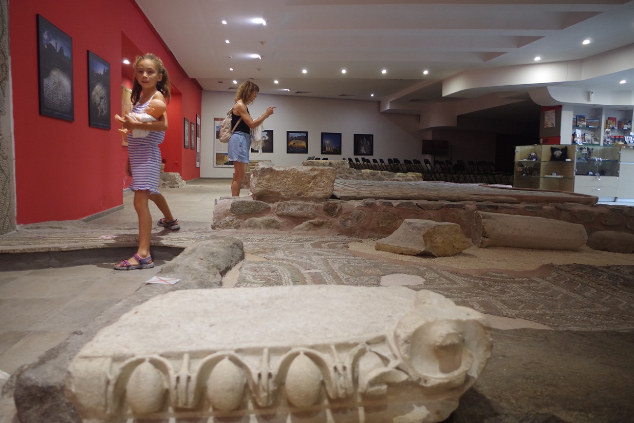Foto casco histórico de Plovdiv, villa romana Irene, mosaicos romanos, Bulgaria