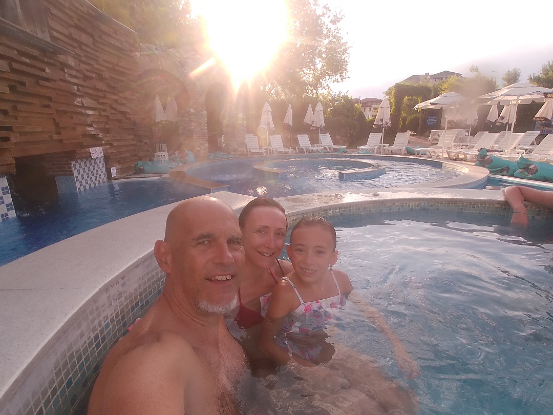 Foto baños termales Kotvata en Sapareva Banya, Bulgaria