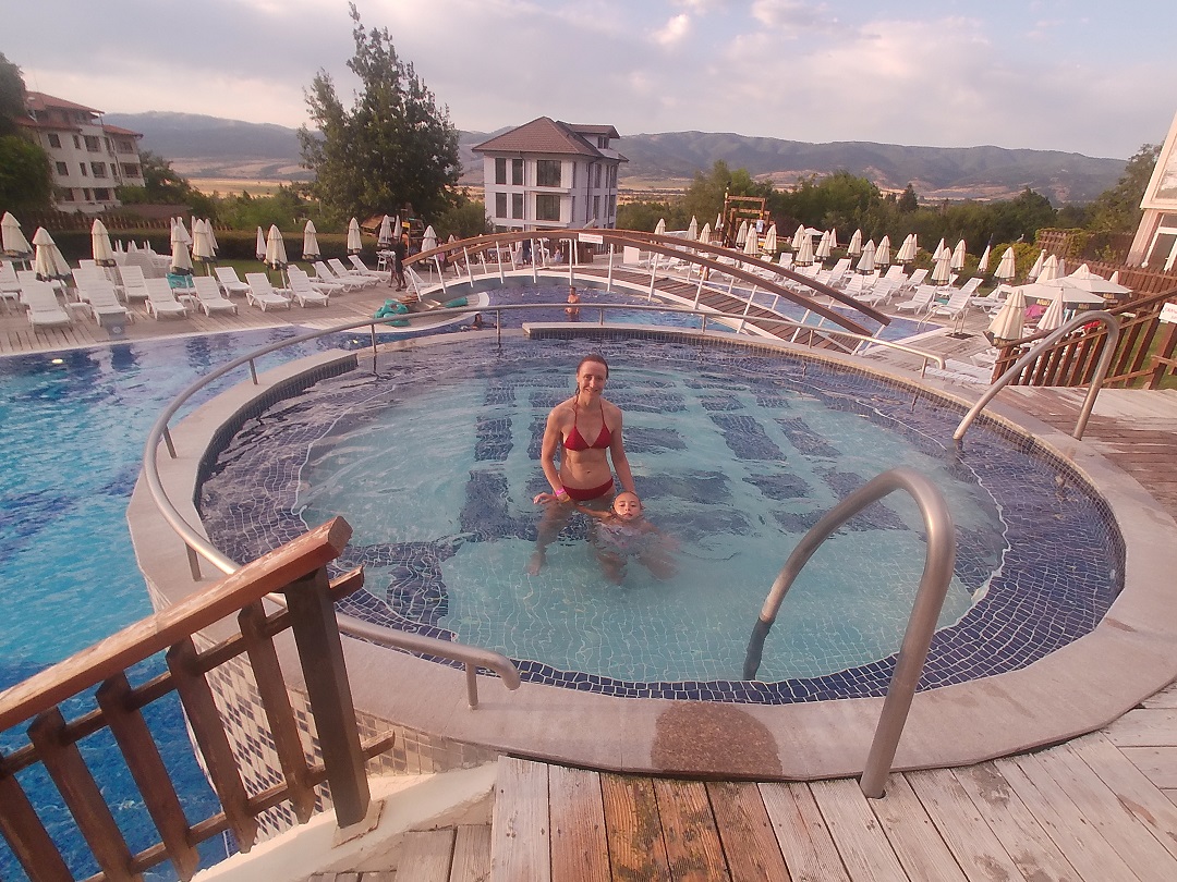 Foto baños termales Kotvata en Sapareva Banya, Bulgaria