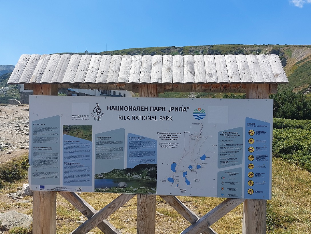 Foto telesilla del parque nacional de los siete lagos de Rila, Bulgaria