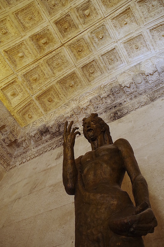 Foto Split, templo de Júpiter, Croacia