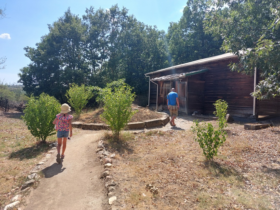 Foto templo tracio Horizont, Starosel, Bulgaria