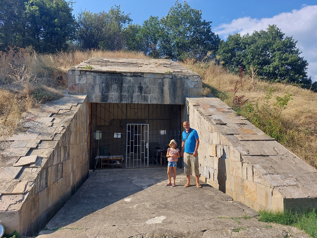 Foto tumba tracia, túmulo de la rana, Strelcha, Bulgaria