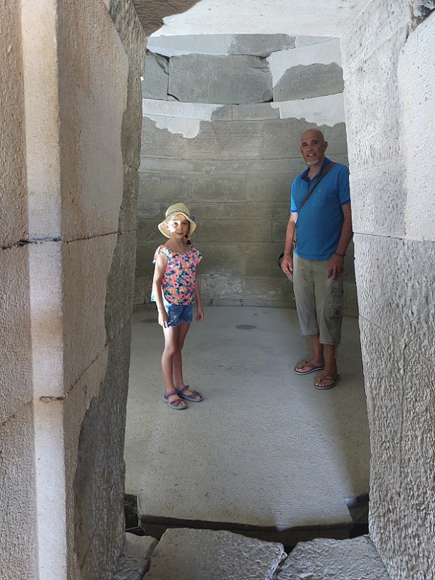 Foto tumba tracia, túmulo de la rana, Strelcha, Bulgaria