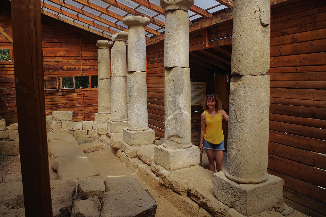 Foto templo tracio Horizont, Starosel, Bulgaria