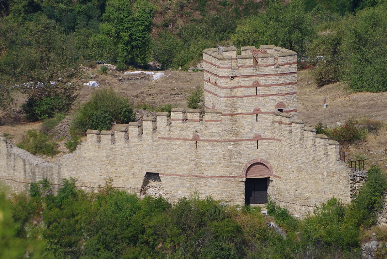 Foto Veliko Tarnovo, fortaleza Tsarevets, Bulgaria