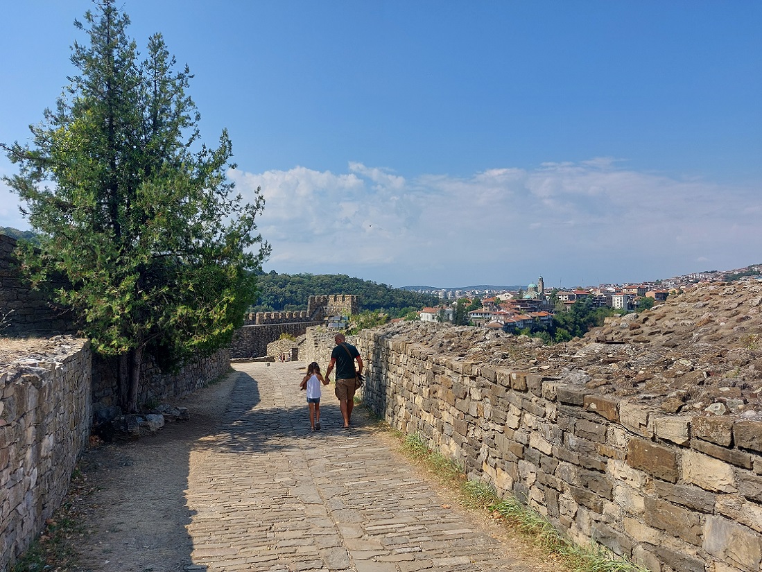Foto Veliko Tarnovo, fortaleza Tsarevets, Bulgaria