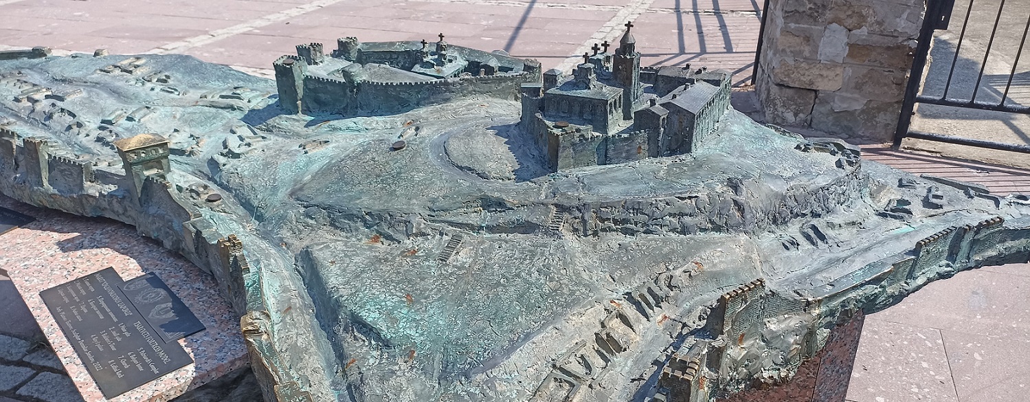 Foto Veliko Tarnovo, fortaleza Tsarevets, Bulgaria