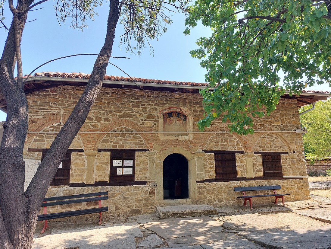 Foto Veliko Tarnovo, iglesia de la Natividad, Arbanasi, Bulgaria